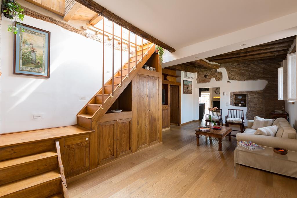 Habitat's Renella Penthouse Appartamento Roma