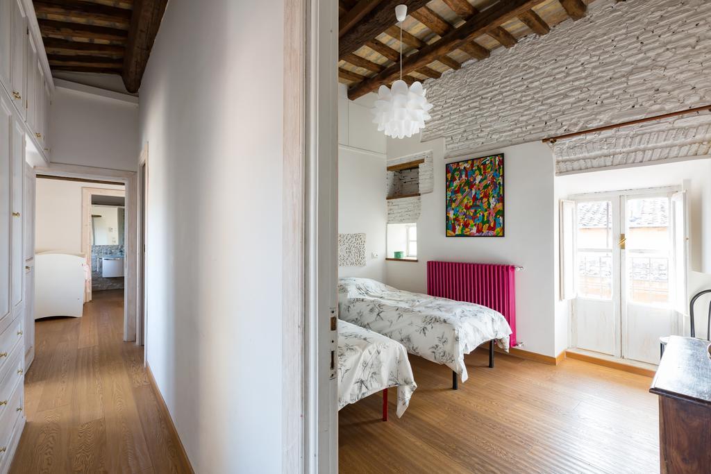 Habitat's Renella Penthouse Appartamento *