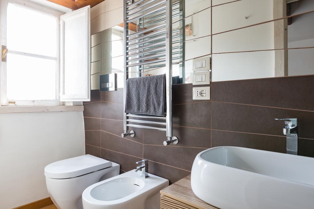 Habitat's Renella Penthouse Apartamento