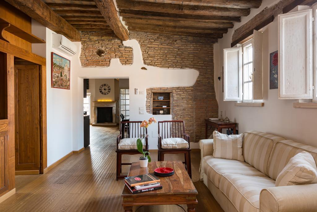Apartamento Habitat's Renella Penthouse Roma